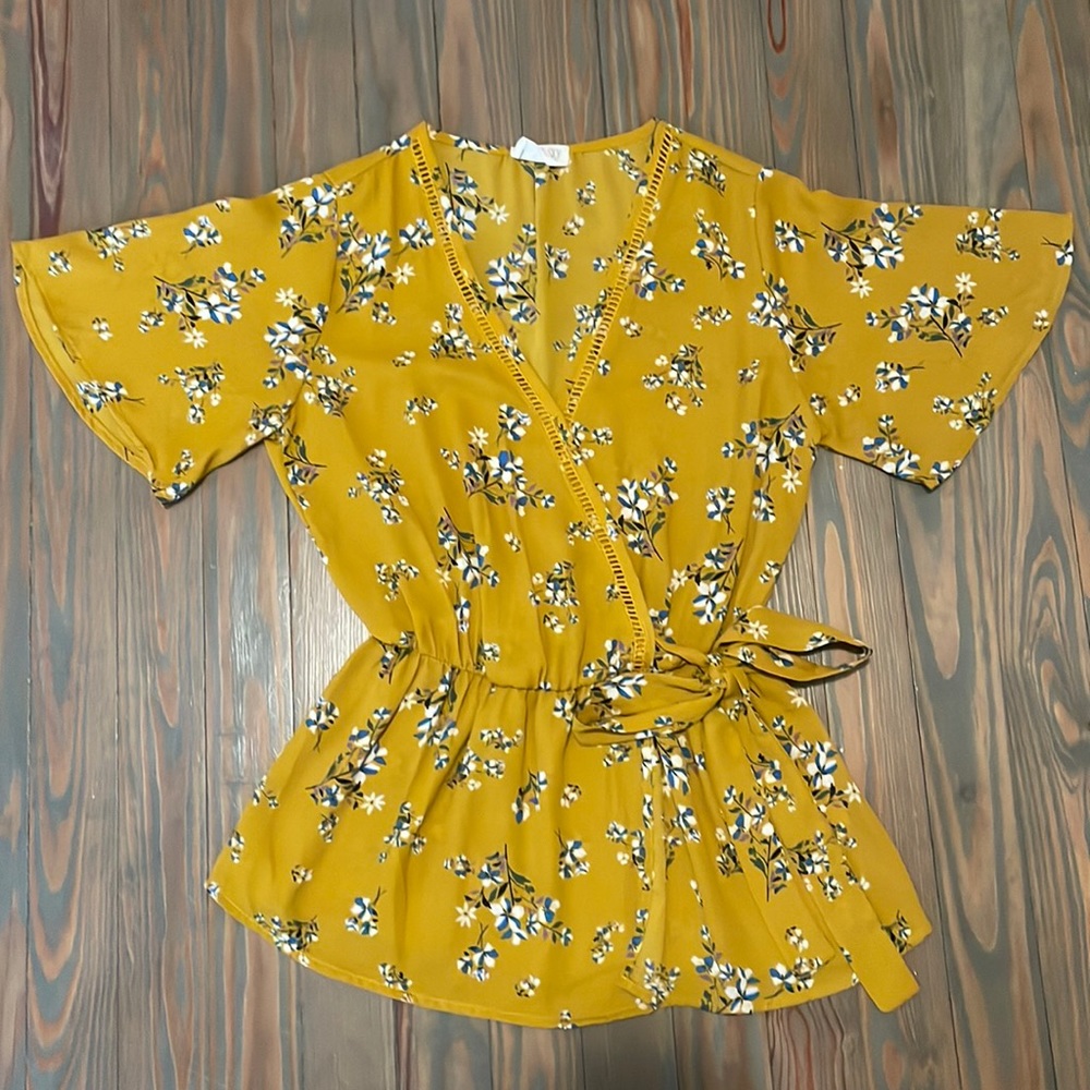 Siena & Sky floral blouse